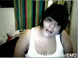 EMO alluring Chubby Teen Goth lover On Cam!