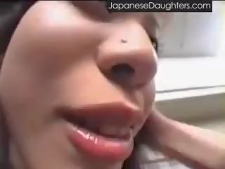 Beguiling japonais japonais mme péniblement anal baisée