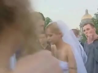 Bruid in publiek neuken immediately immediately volgend huwelijk
