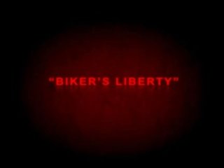 Biker\'s liberty. non rasé bloke jackoff