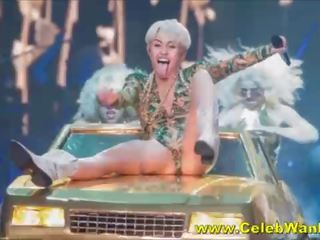 Miley cyrus hubo't hubad ang puno koleksyon