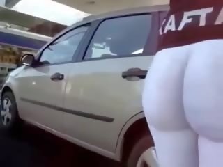 Big ass at gas station vid