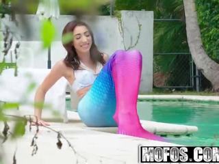 Mofos - Pervs On Patrol - Jessica Jones - My Neighbor the lustful Mermaid