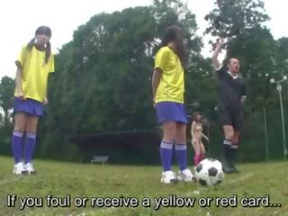 Subtitled enf cmnf japanska nudisten soccer penalty spel högupplöst