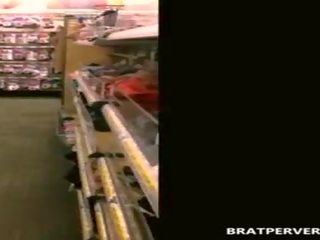 جمهور زحف جوي في ال التسوق مجمع تجاري كبير الحمار في طماق